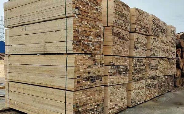 建筑木方厂家告诉您木方腐蚀后的表现